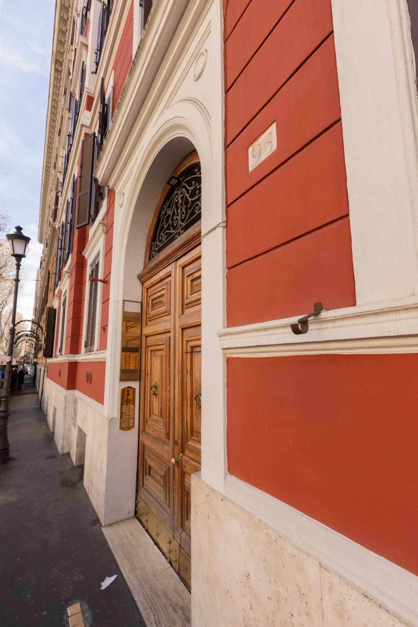 Apartamento La Casa Di Vittorio Boutique Ottaviano San Pietro Roma Exterior foto